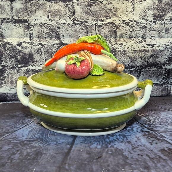 Vintage Soup Tureen Garden Harvest Arnart 5th Ave Handpainted Made in Japan - Picture 4 of 9